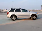Pristine Jeep Grand Cherokee 5.7L V8 - Meticulously Maintained